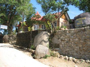 Mountain Top Hotel Kyaikto Ngoại thất bức ảnh